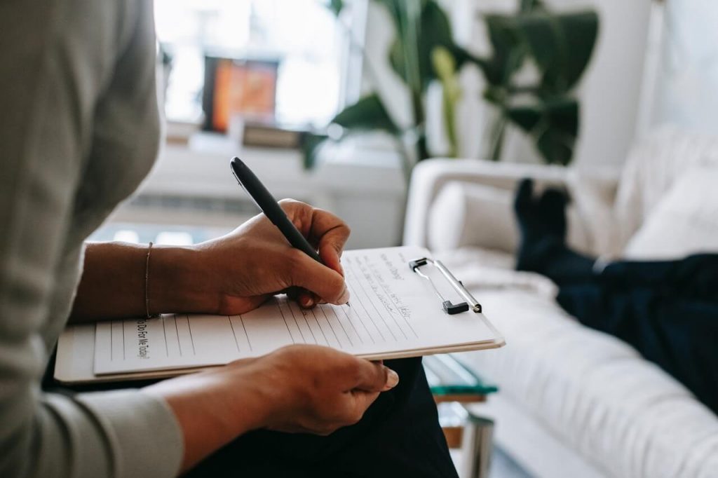 Formation psychologue  métier, salaire évolution  MesAllocs.fr